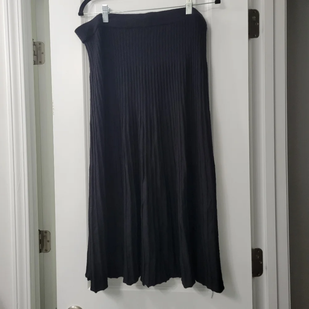 Midi Sweater Skirt - Picture 1 of 2